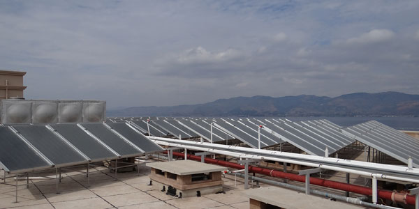 空气能太阳能复合式中央热水工程展示